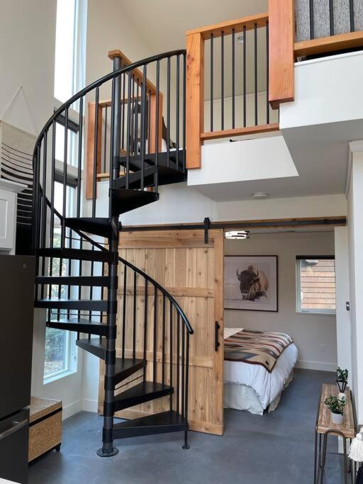 Brand New Upscale Home- Best Location! Whitefish Buitenkant foto