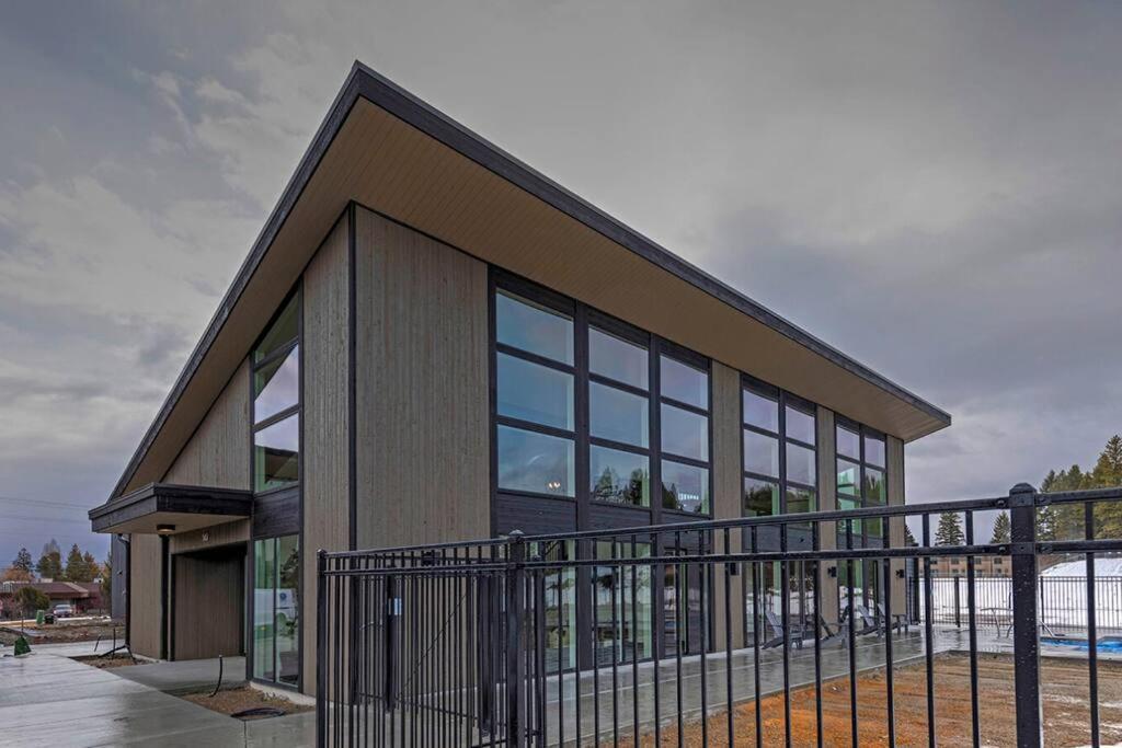 Brand New Upscale Home- Best Location! Whitefish Buitenkant foto
