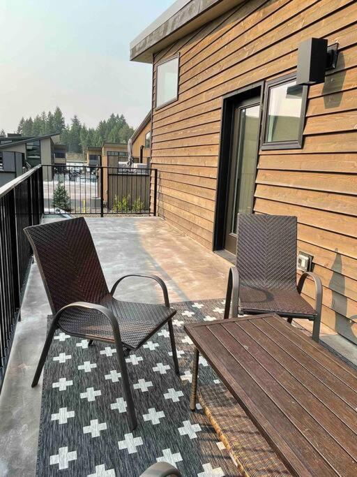 Brand New Upscale Home- Best Location! Whitefish Buitenkant foto